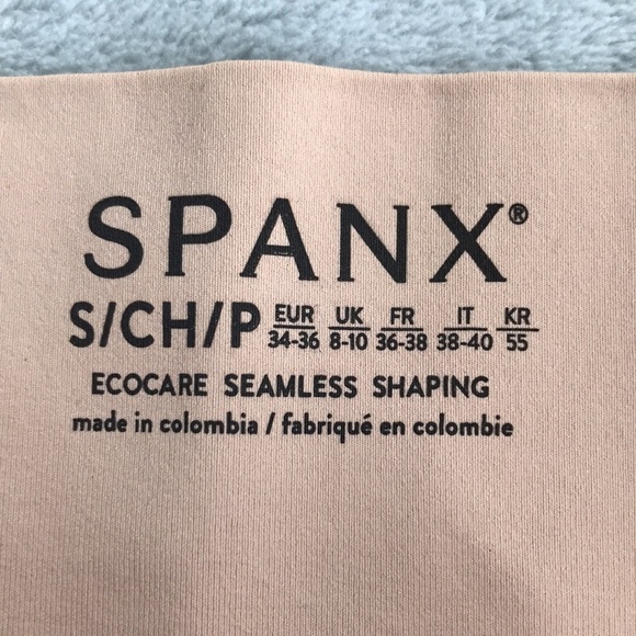 SpanxBoy Shorts and Red Hot  by Spanx Shaping Sheers Size Small New - Picture 3 of 11